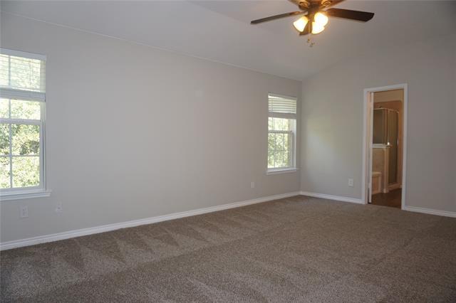 Building Photo - 2537 Creek Villas Dr