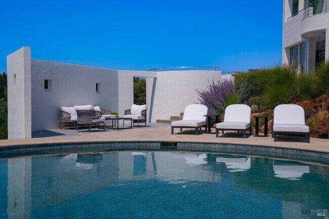 Building Photo - 375 Kortum Canyon Rd