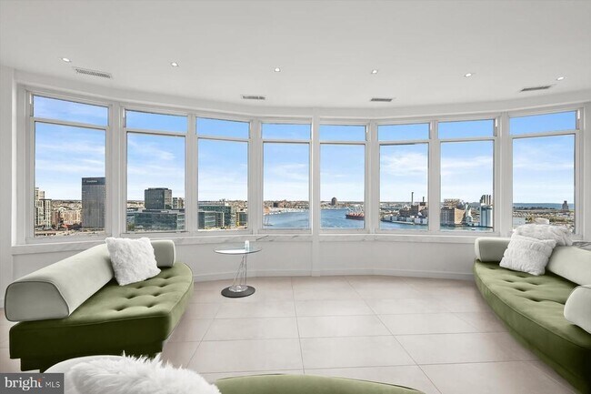 Building Photo - 100 Harborview Dr