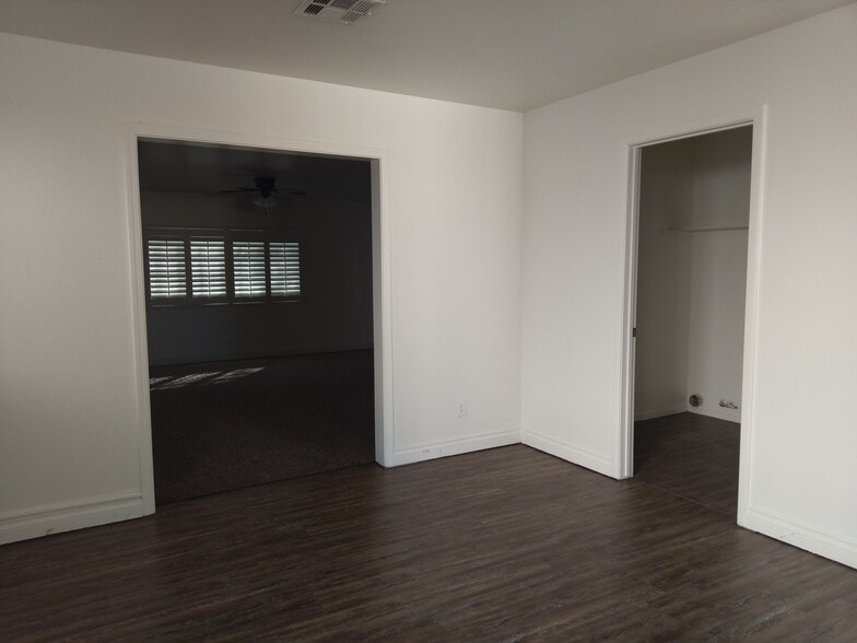 Building Photo - 2751 Purple Root Dr