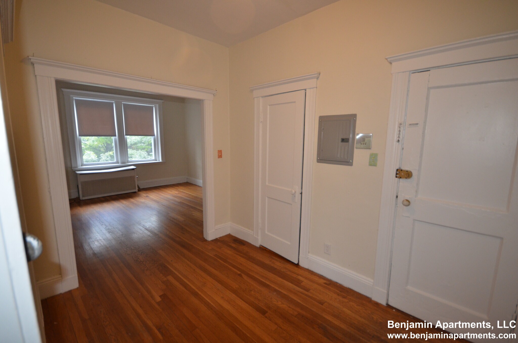 Building Photo - 4 Egremont Rd
