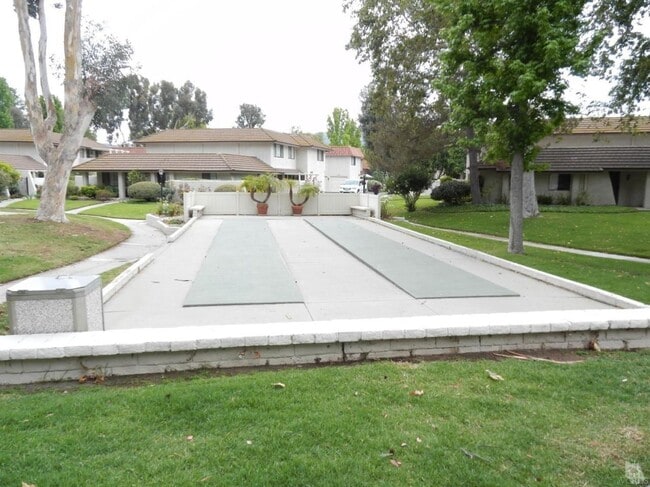 Building Photo - 1132 Landsburn Cir