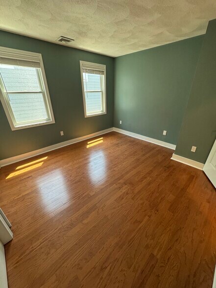 Building Photo - 794 Dorchester Ave