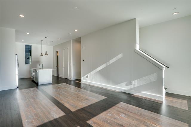 Building Photo - 2128 Ashby St