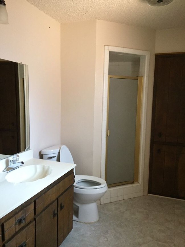 Building Photo - 1313 Concord Rd