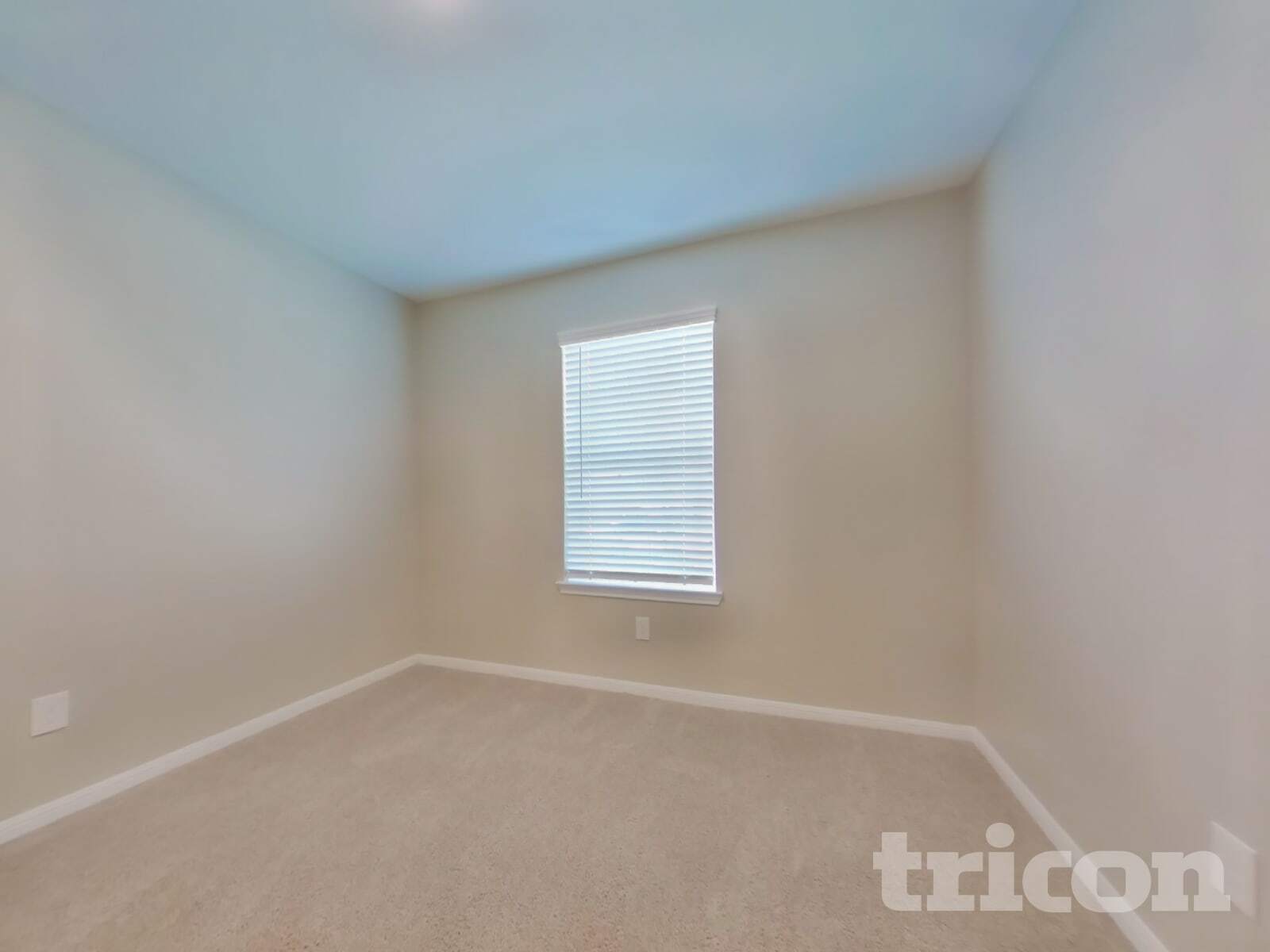 Building Photo - 540 Red Dusk Paint Dr