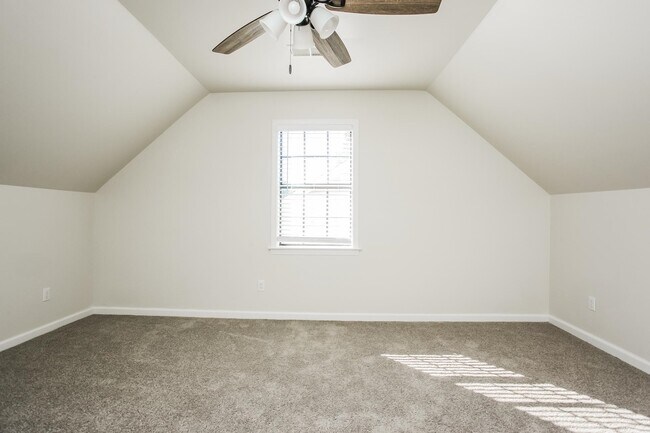 Building Photo - 4461 Green Creek