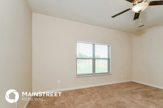 Building Photo - 2304 Denali Ct