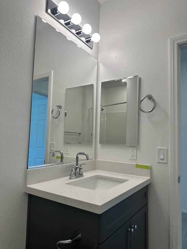 Building Photo - New Construction, 3 Bed, 2 Bath Townhome in Union Village