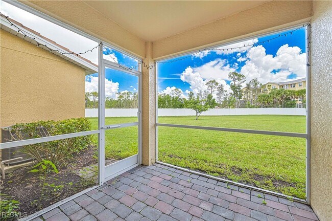 Building Photo - 3737 Crofton Court