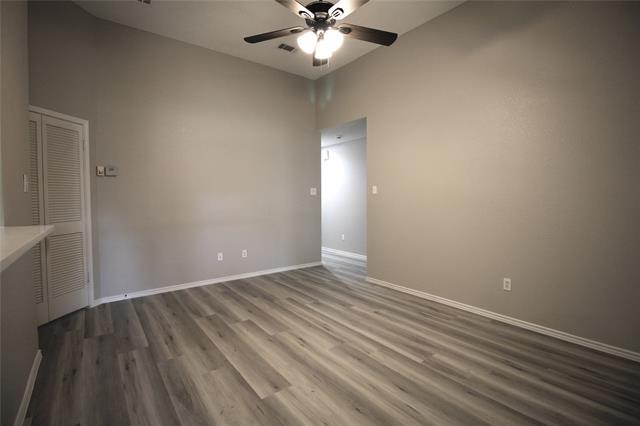 Building Photo - 2318 Springfield Ln