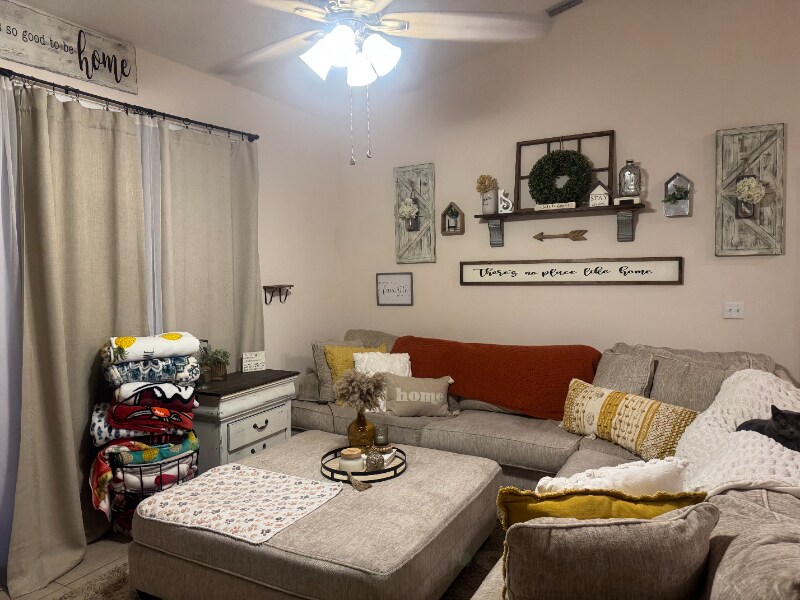 Building Photo - 2153 Winterset Dr