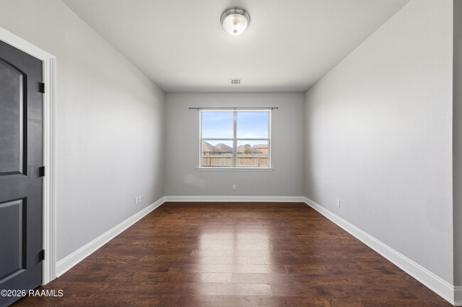 Building Photo - 100 Bristow Bayou Rd