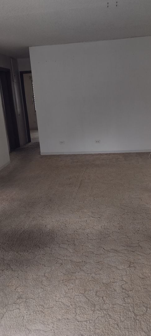 Building Photo - Amazing View 2br,1bath, 1pkg with pool access