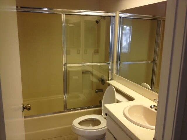 Building Photo - 9479 Fairgrove Ln