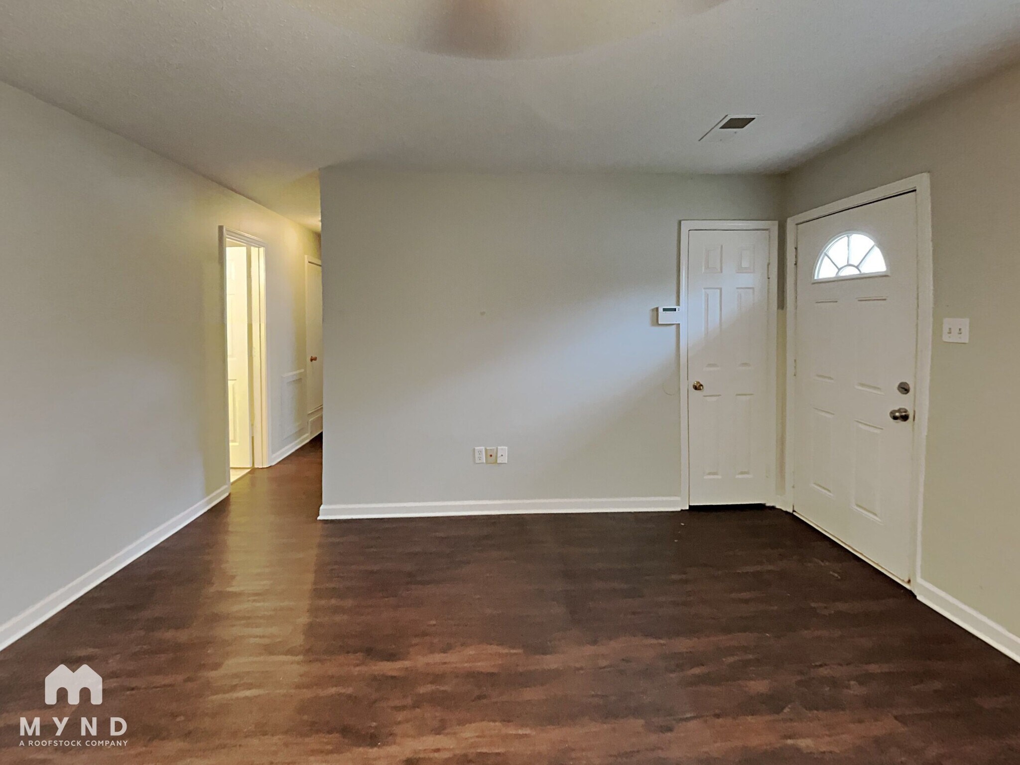 Building Photo - 5021 Woody Cove