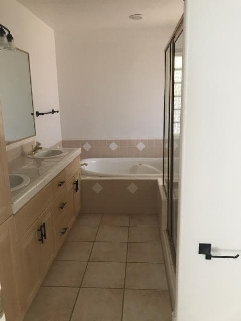 Building Photo - 876 Lizzie Ln