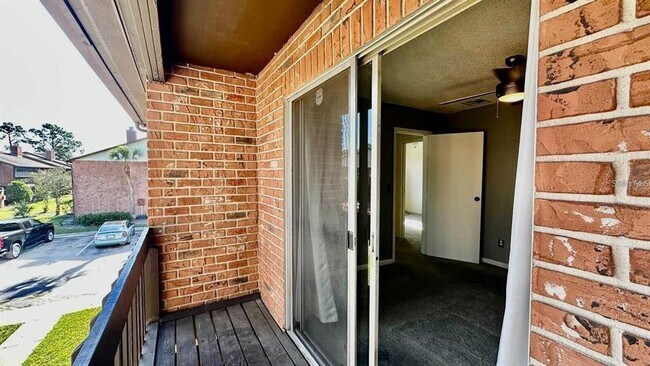 Building Photo - 2369 Tom Jones St