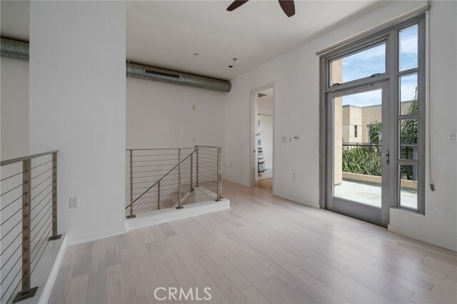 Building Photo - 133 The