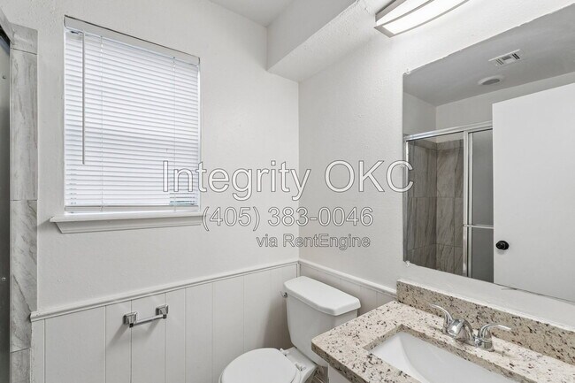 Building Photo - 8514 Candlewood Dr