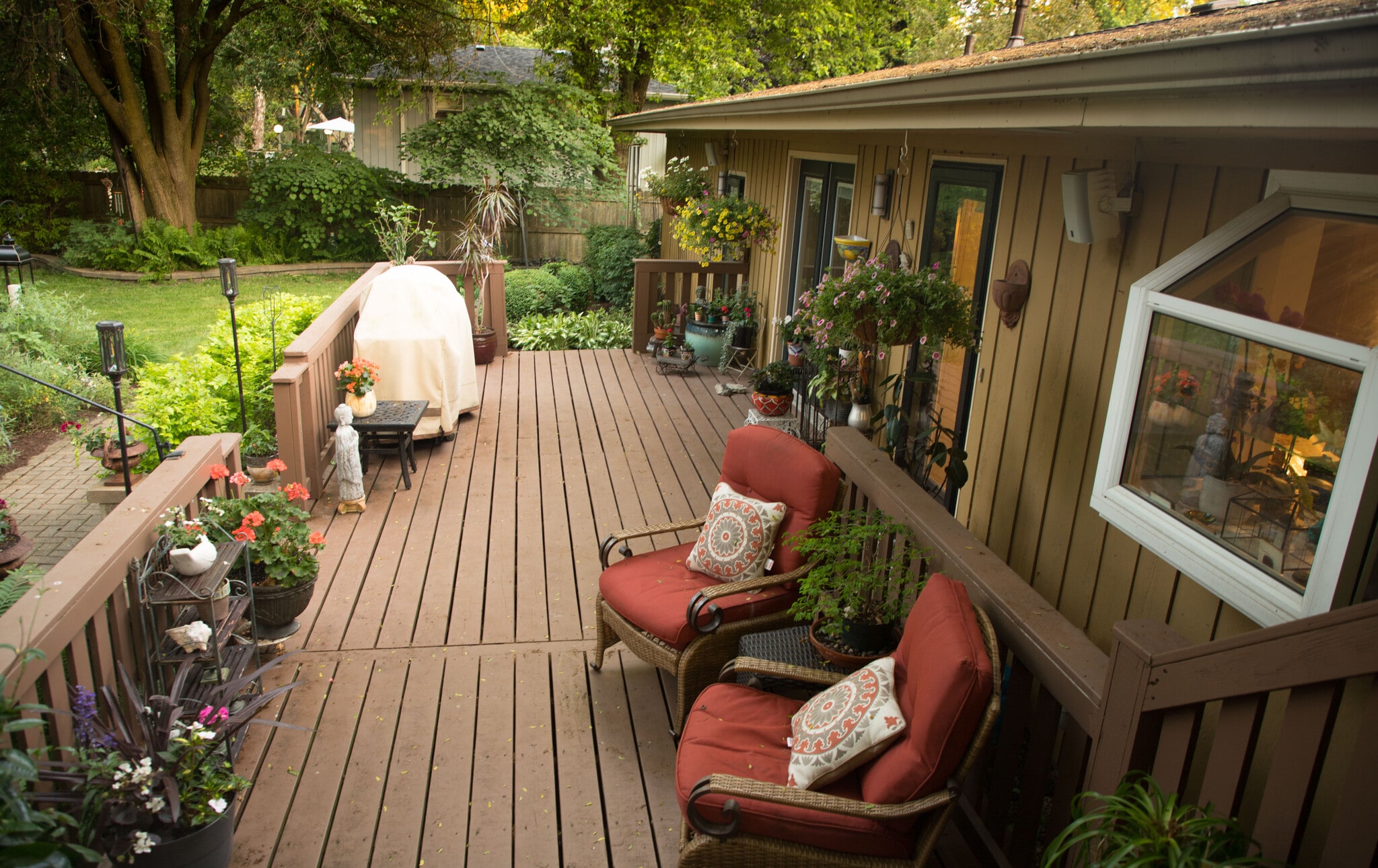 Deck - 28W461 Juanita Dr
