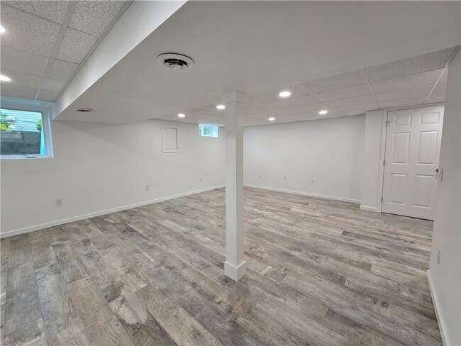 Building Photo - 51 Grangerford Heights