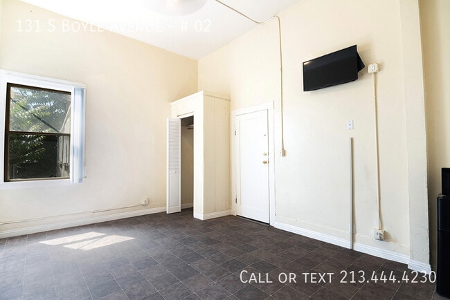 Building Photo - 131 S Boyle Ave