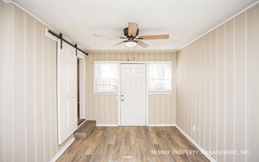 Building Photo - 2404 27th St