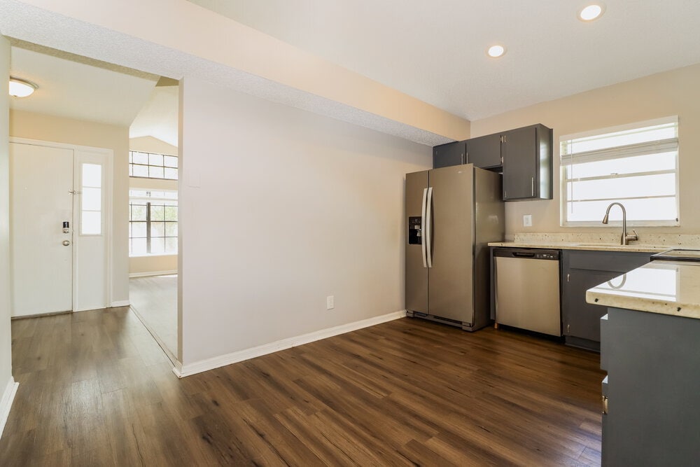 Building Photo - 12832 Dunhill Dr