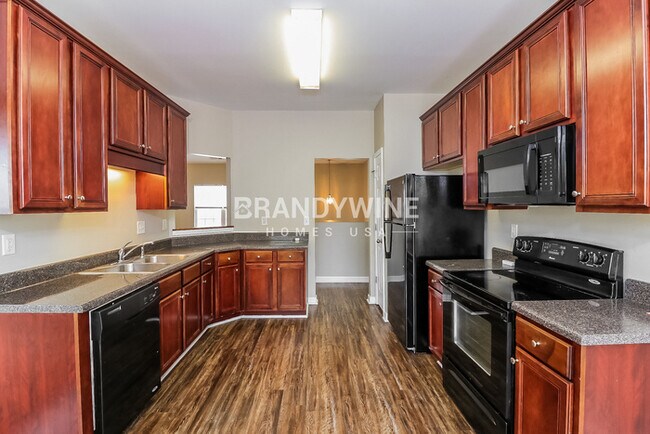 Building Photo - 455 Boxelder Rd