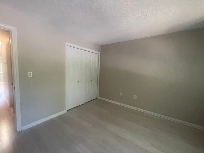 Building Photo - 3009 Hockley Dr