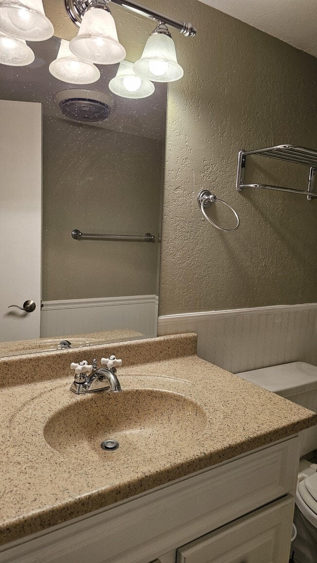 Building Photo - 2734 Snow Slope Way