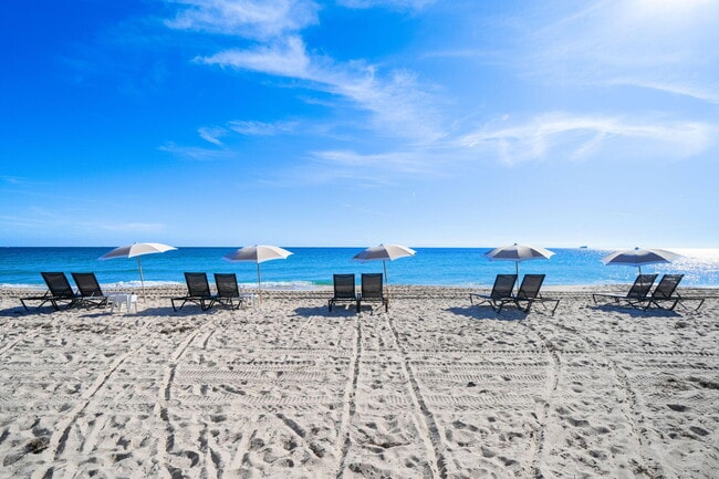 Building Photo - 2200 N Ocean Blvd