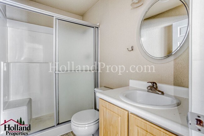 Building Photo - Comfort & Convenience at Murrayhill Woods – 2 Bed, 2 Bath with Fireplace & Private Deck