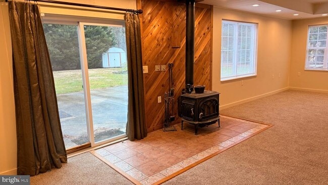 Building Photo - 3869 Midstate Rd