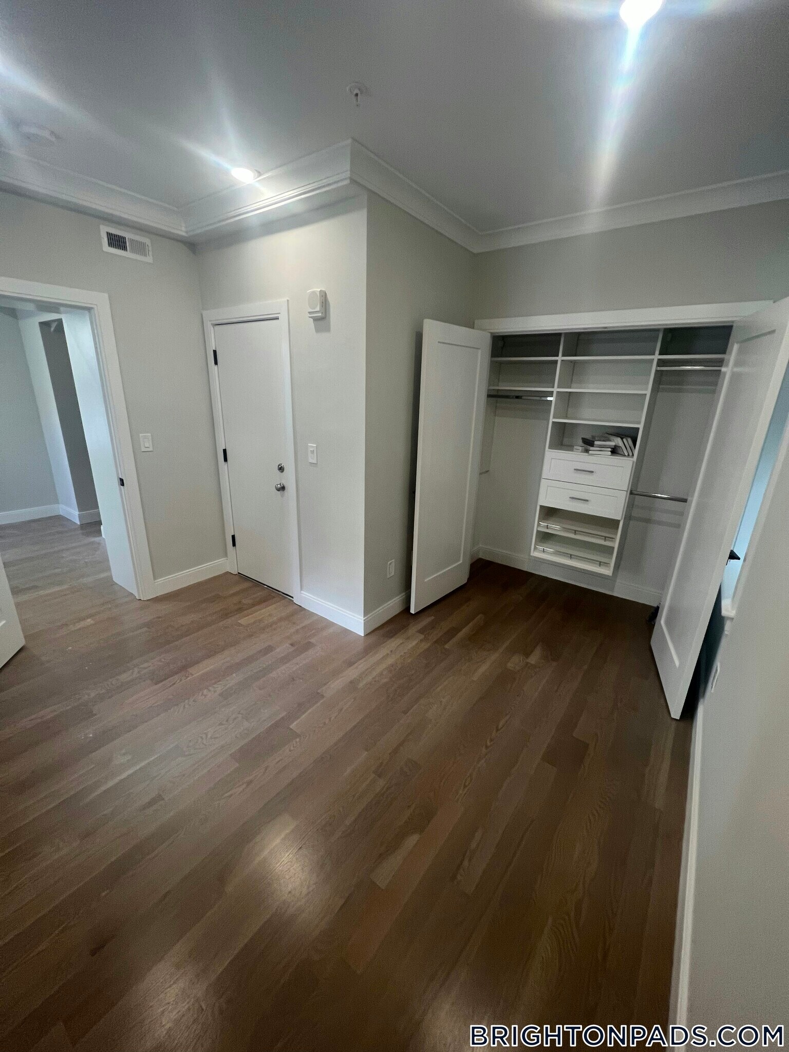 Building Photo - 47 Englewood Ave