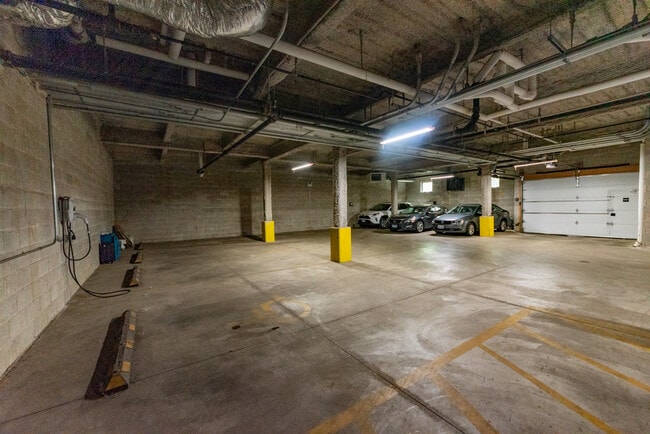 Building Photo - 2111 S Halsted St
