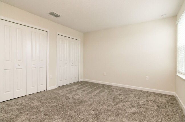 Building Photo - Lovely 5bd/3.5bath FOR RENT in highly soug...