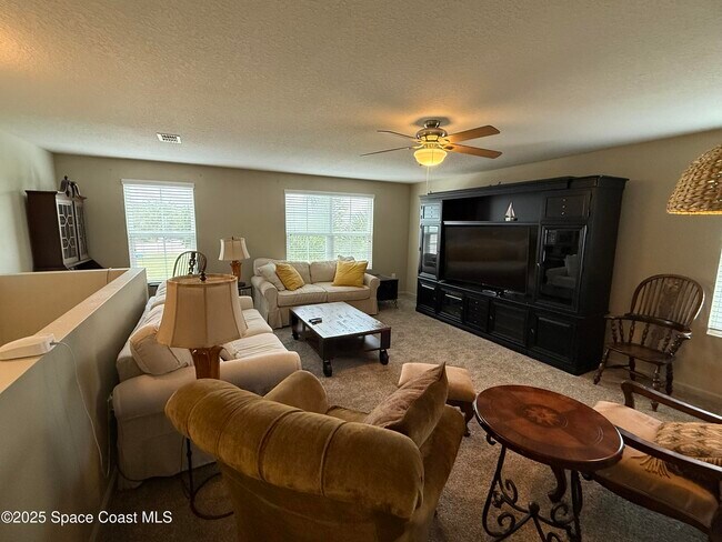 Building Photo - 1120 Swiss Pointe Ln