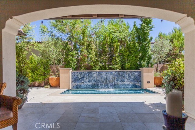 Building Photo - 54 Clifford