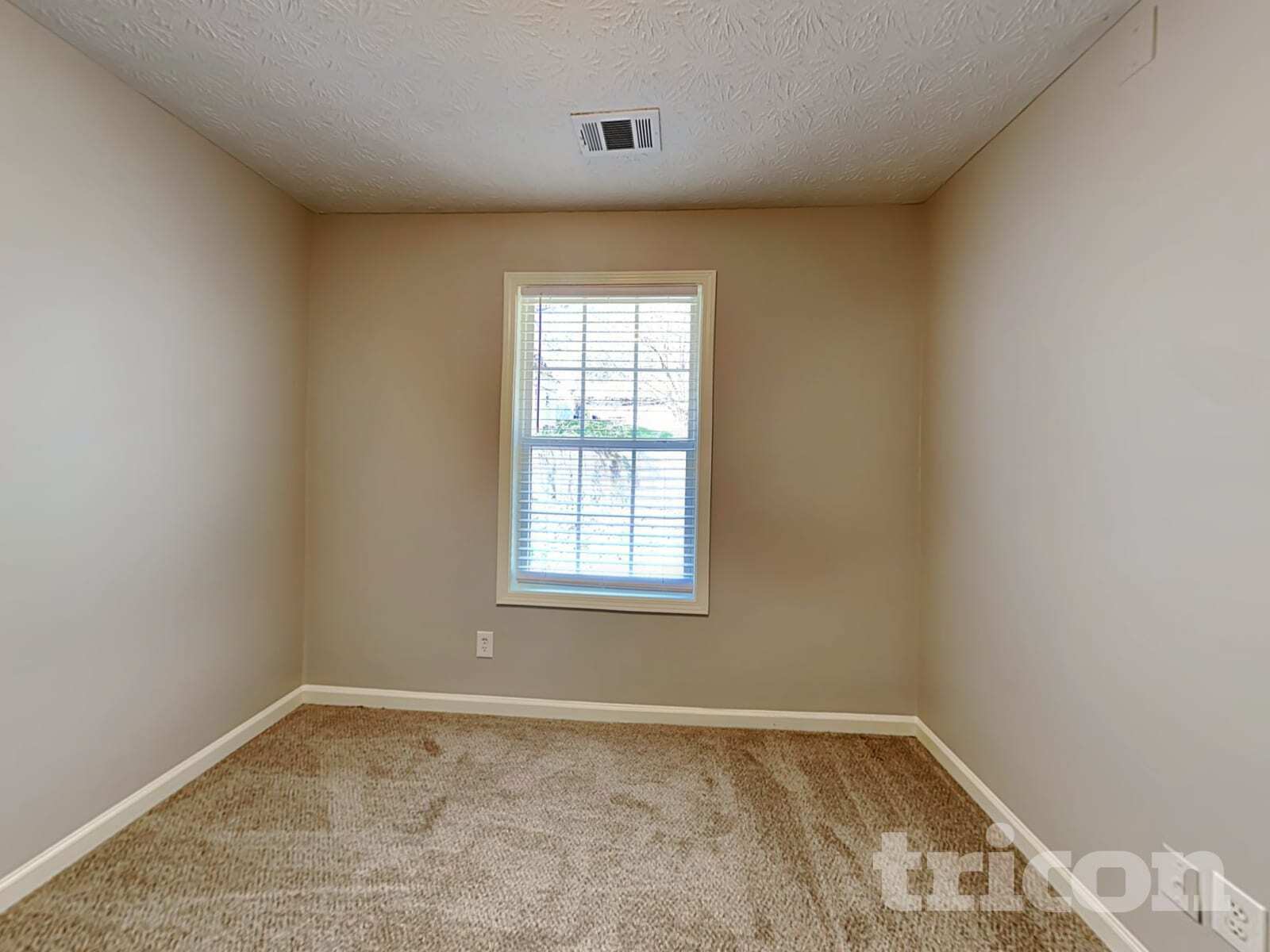 Building Photo - 1455 Enchanted Forest Dr