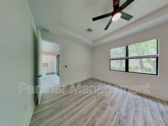 Building Photo - 26483 Explorer Rd