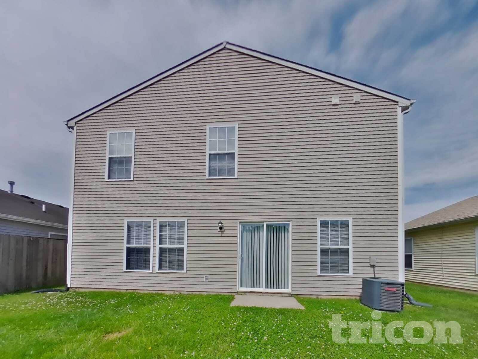 Building Photo - 6245 Monteo Dr