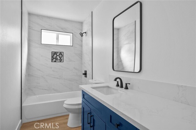 Building Photo - 3223 Lanfranco St