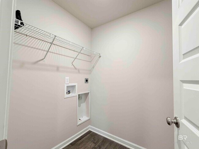 Building Photo - 23976 Songbird Dr