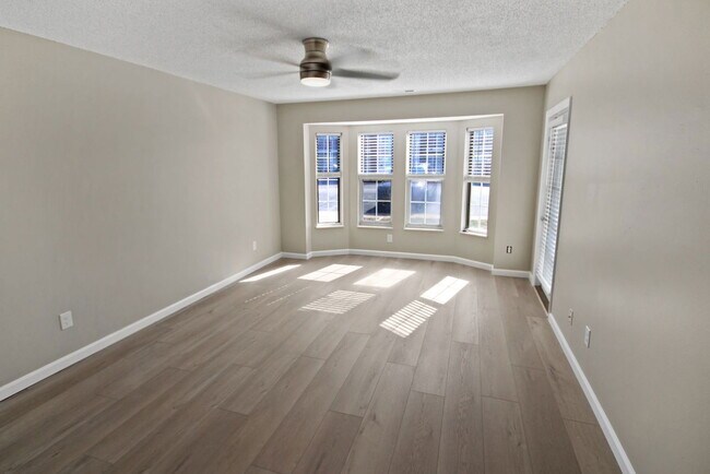 Building Photo - 315 Shirley Ridge Dr