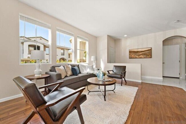 Building Photo - Outstanding Home in Otay Ranch!