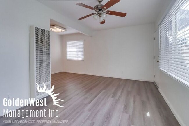 Building Photo - Charming 1Bdm 1Ba Downstairs Condo in Norm...