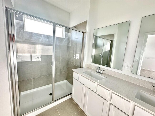 Building Photo - 7163 Sienna Oak Aly
