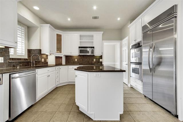 Building Photo - 2117 Argyle Dr
